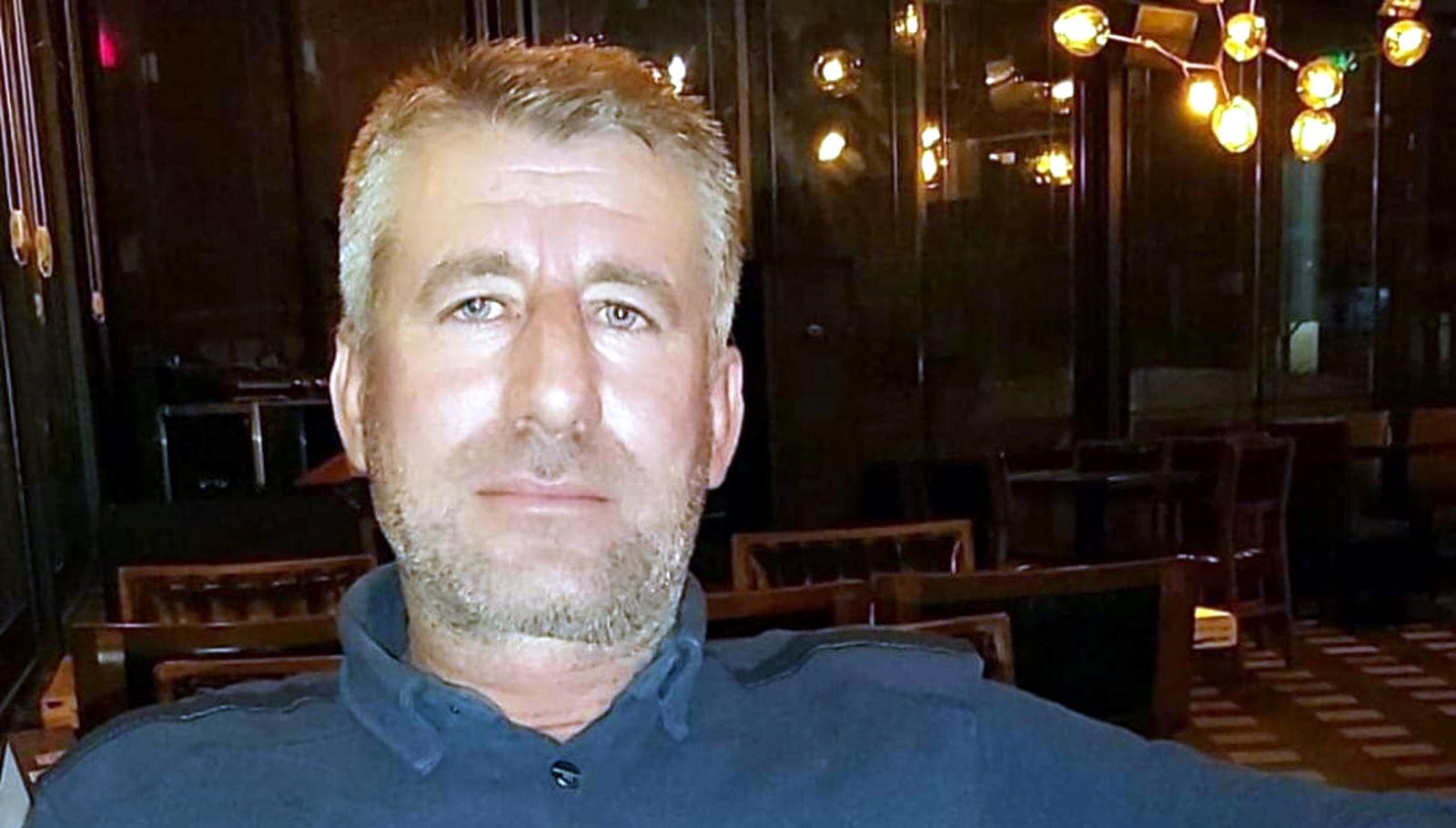 İş insanı aracında dört kurşunla infaz edildi