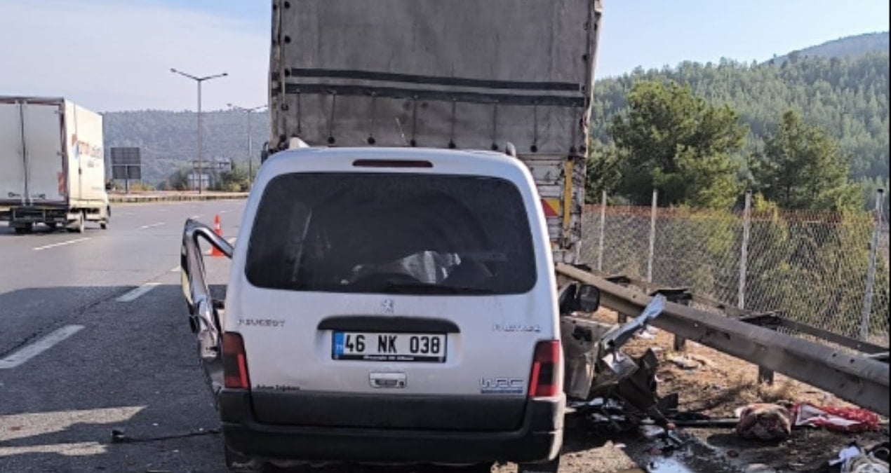 Mersin’de feci kaza: 3 kişi öldü