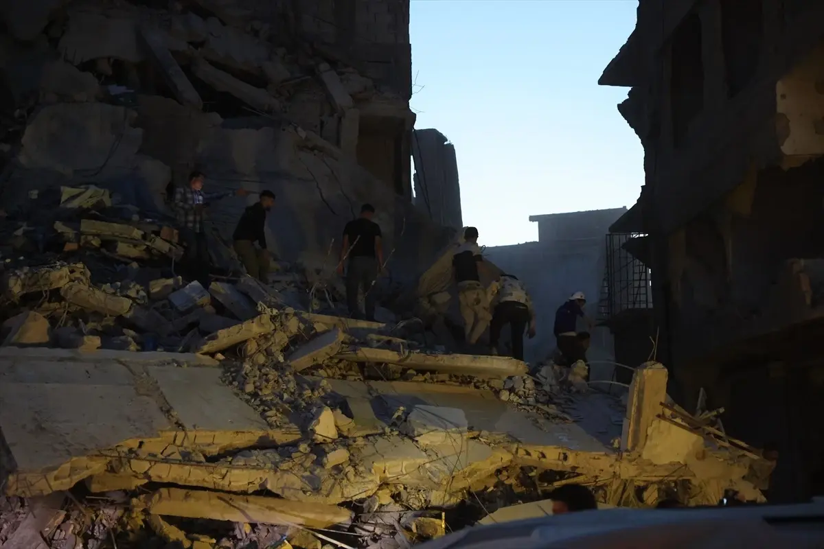 Yermuk Kampı’nda Bina Çöktü