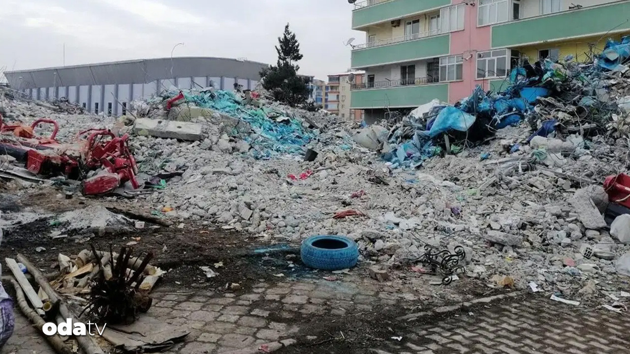 19 kişiye mezar olan Ermeç Apartmanı davası ertelendi: Bilir kişi raporu hala çıkmadı