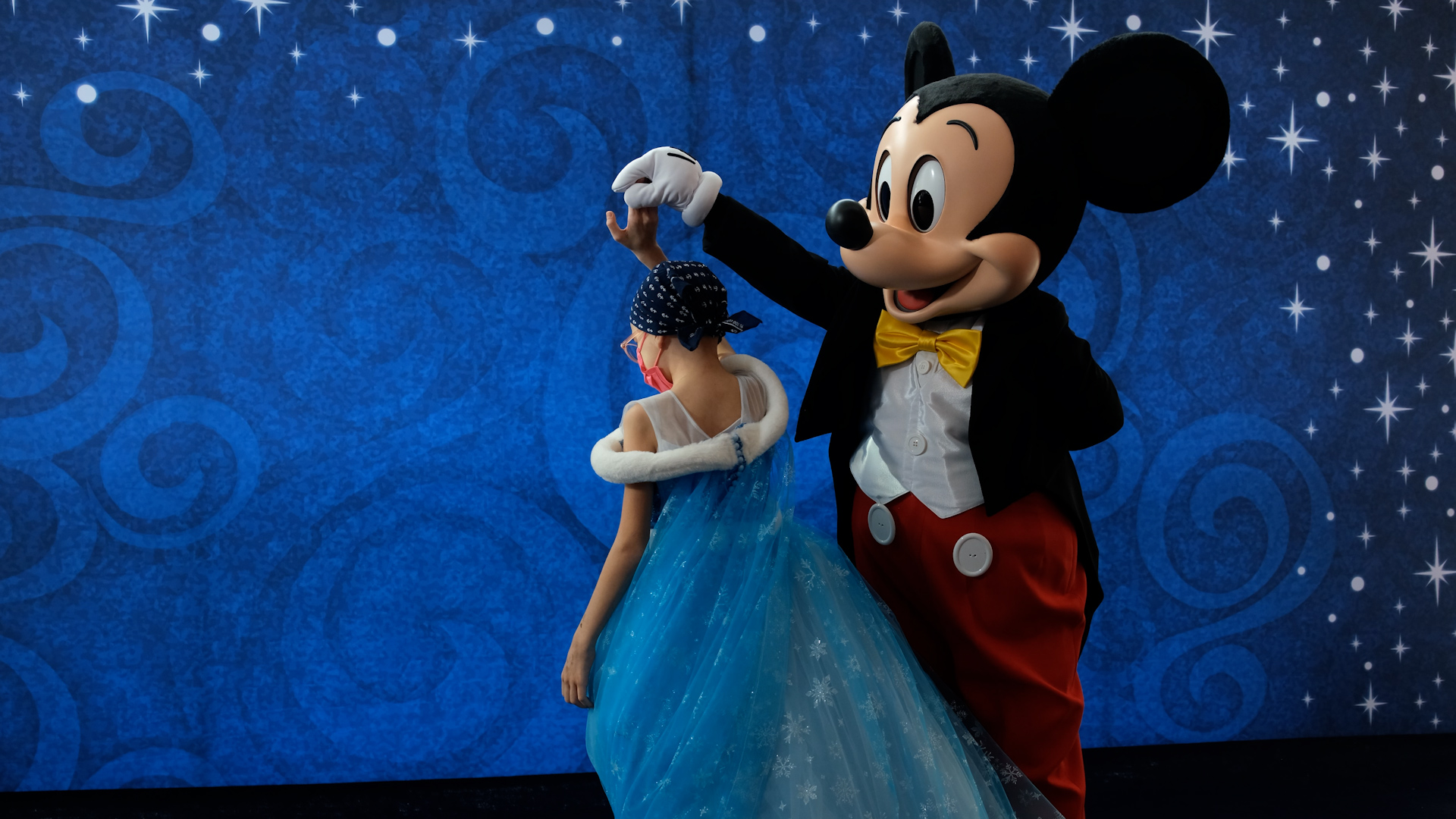 Disney, Çocuklar için Hastaneleri Umut Dolu bir Dünyaya Dönüştürüyor