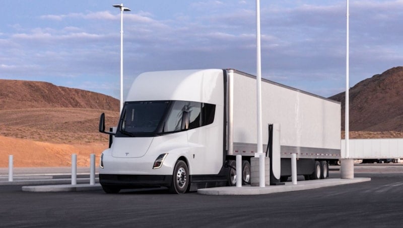 Tesla Semi Truck 2026: Fiyatı ve Özellikleriyle Elektrikli Taşımacılıkta Yeni Dönem